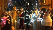 Christmas parade on stilts
