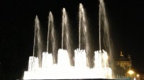 Mobile fountain show