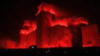 Spettacolo pirotecnico musicale su monumento - Incendio Castello Estense di Ferrara - Prestige Eventi