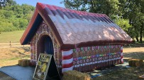 Spettacoli con Sand Art disegni con la sabbia nella casa di marzapane di Hansel e Gretel - Prestige Eventi