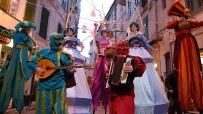 Street theatre: fairy tales parade